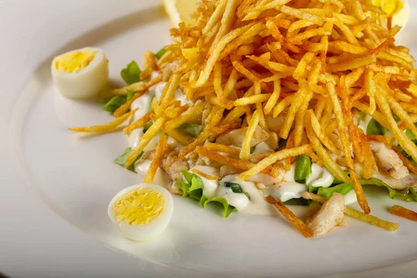 Картофельный Салат Курицей — стоковое фото