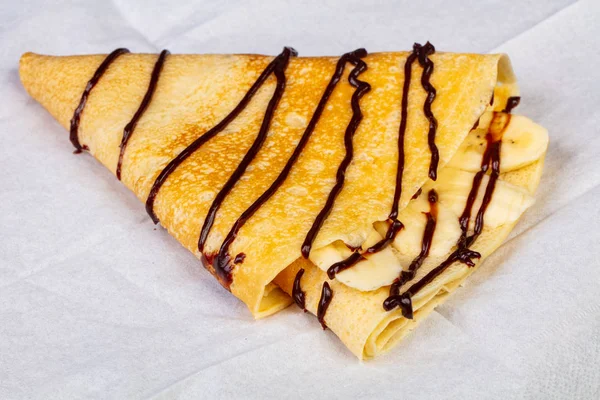 Muzlu ve çikolatalı krep.