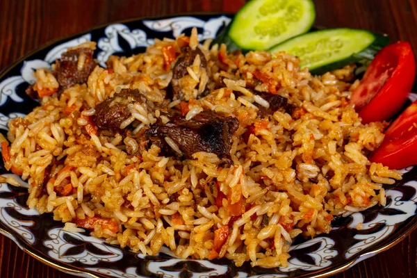 Usbekisches Traditionelles Plov Mit Rindfleisch — Stockfoto