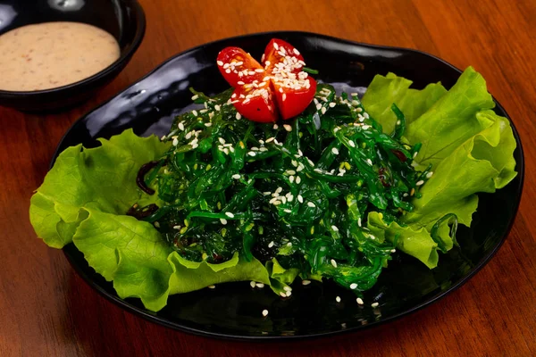 Chucka Salad Sesame Seeds Tomato — Stock Photo, Image