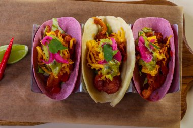 Etli Meksika geleneksel börek