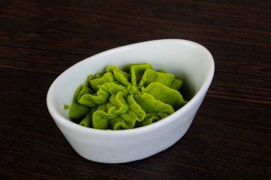 Wasabi makarna baharatlı kase