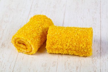 Kremalı tatlı pasta.