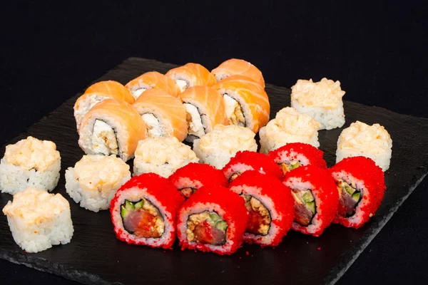 Set Rollos Japoneses Con Pescado Arroz — Foto de Stock