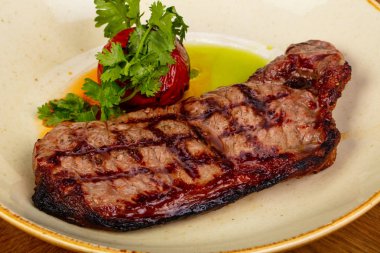 Izgara Dana biftek domates ile