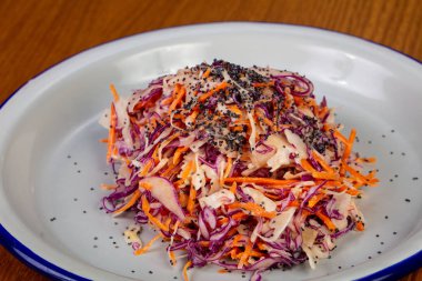 Lahana salatası lahana salatası