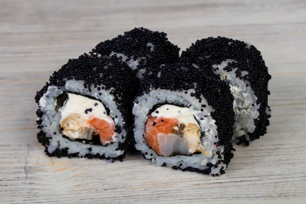 Rolo Tradicional Japonês Com Salmão — Fotografia de Stock