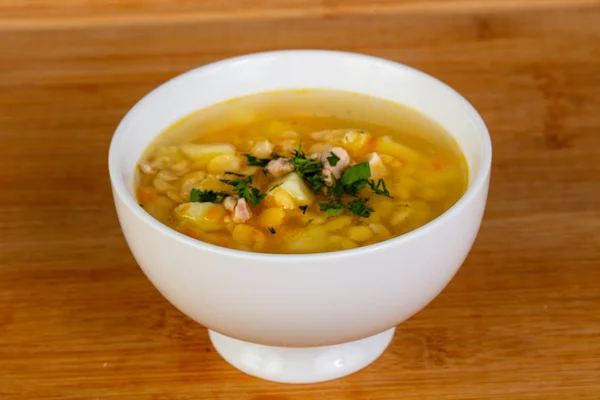 Sup Kacang Dengan Daging Dan Peterseli — Stok Foto