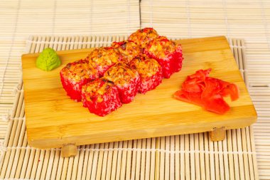 Suşi rulo pişmiş lezzetli sapporo