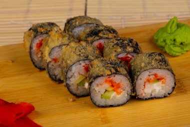 Lezzetli Ebi sıcak kızarmış rulo