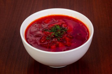 Rus geleneksel borsch etli