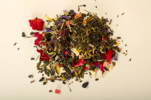 Aroma çay yığın meyve, meyveler ve otlar ile