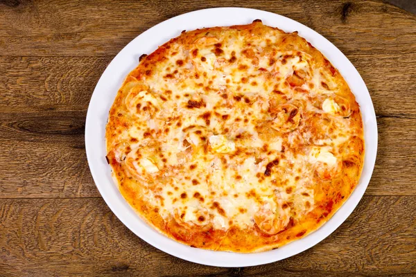 Pizza Con Gambas Queso Blando — Foto de Stock