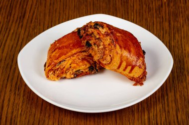 Topuz ile fındık ve karamel