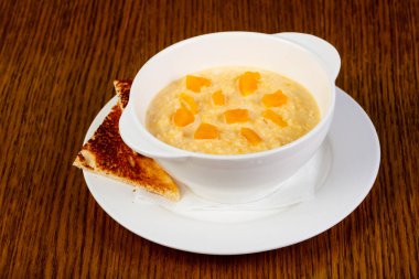 Kabak püresi Kahvaltı ekmek ile