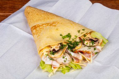 Tavuk jambon, gözleme ve mantar