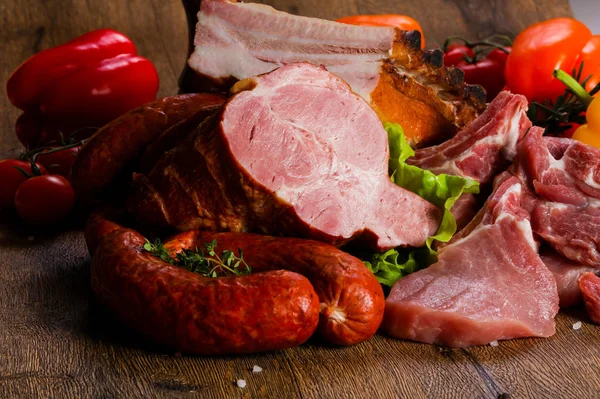 Carne Cruda Affumicata Legno — Foto Stock