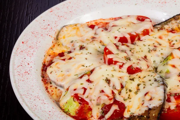 Lezzetli İtalyan peynirli sebze