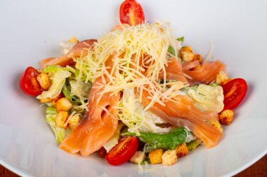 Domates ile lezzetli somon korkumu der ki