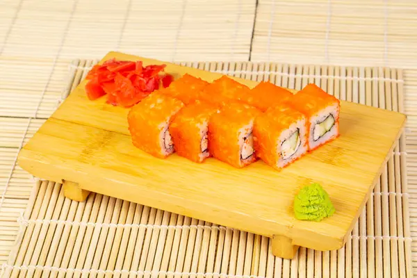 Havyar ve peynir ile lezzetli Meksika böreği