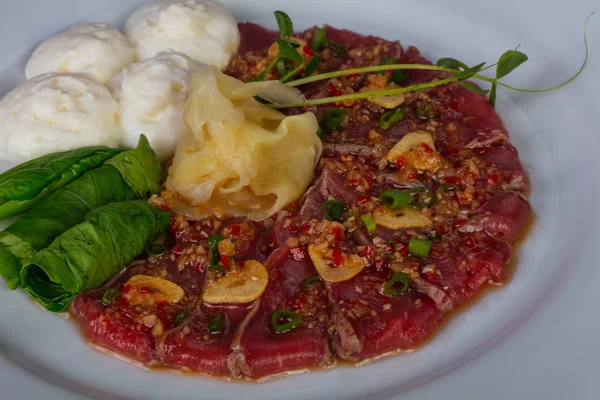 Ham Japon Genç Dana carpaccio