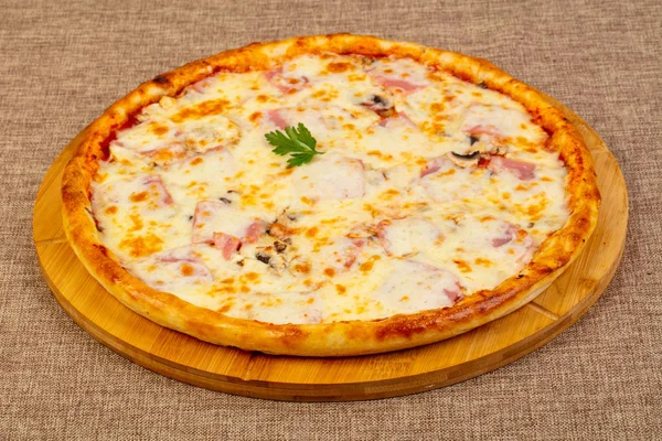 Pizza Con Prosciutto Funghi — Foto Stock