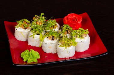 Japon soğuk rulo ile midye