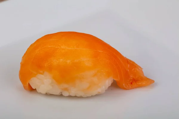 Japońskie Tradycyjne Sushi Łososiem — Zdjęcie stockowe