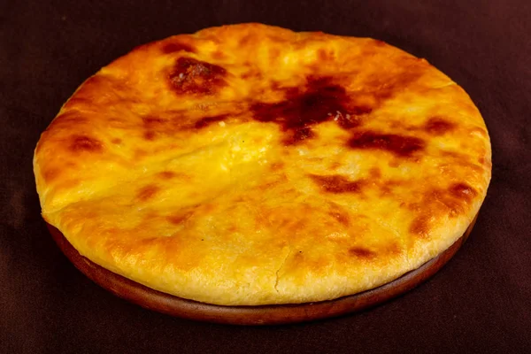 Hachapuri Tradicional Georgiano Com Queijo — Fotografia de Stock