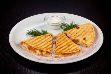 Lezzetli mexican quesadilla tavuk