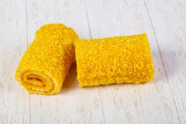 Kremalı tatlı pasta.