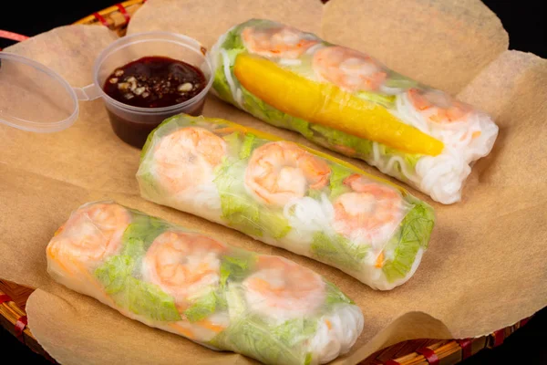 Vietnamese cuisine - Spring roll with prawn