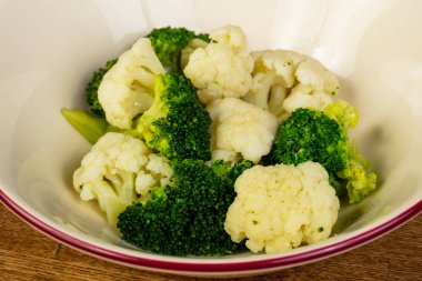 Kase taze Steamed brokoli