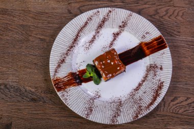 Karamel hizmet karamel kek kek