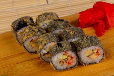 Lezzetli kızarmış Owara kümesi alır