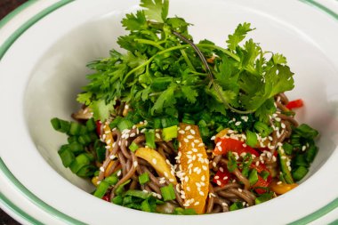 Lezzetli makarna erişte makarna