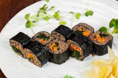 Japon vegan soba ile rulo