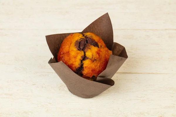 Süße Leckere Muffins Mit Marmelade — Stockfoto