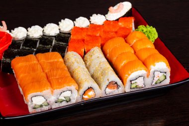 Japon geleneksel rulo ve suşi ayarla