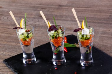 Somon ve salatalık mix catering