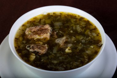 Hashlama kuzu ve sebze çorbası