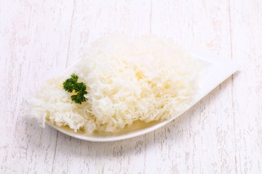 Ahşap mantar kaba aldı