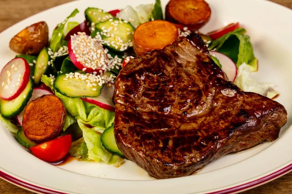 Ensalada Carne Res Con Rábano — Foto de Stock