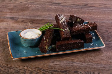 Garlick ekmek snack bira için