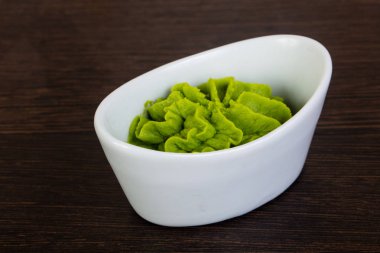 Wasabi makarna baharatlı kase
