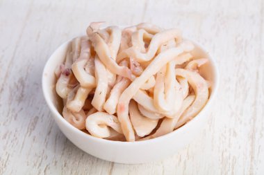 Mürekkep balığı eti lezzetli kase