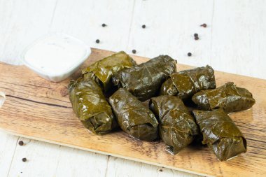 Geleneksel dolma üzüm etli yaprakları