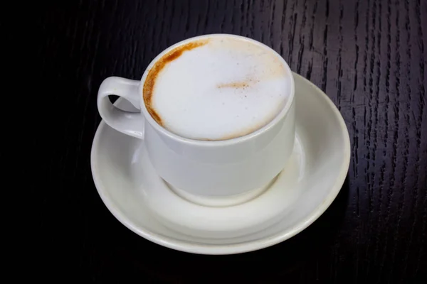 Köstliche Tasse Latte Kaffee — Stockfoto