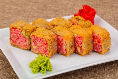 Japon tempura rulo ile balık