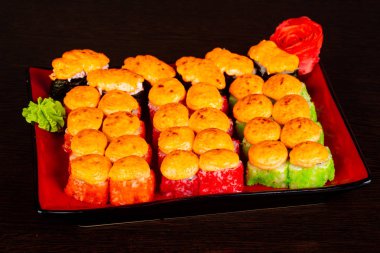 Japon geleneksel rulo ve suşi ayarla